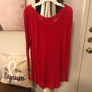 Red knit flowy Gap tee